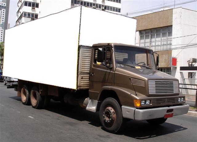 עוברים דירה